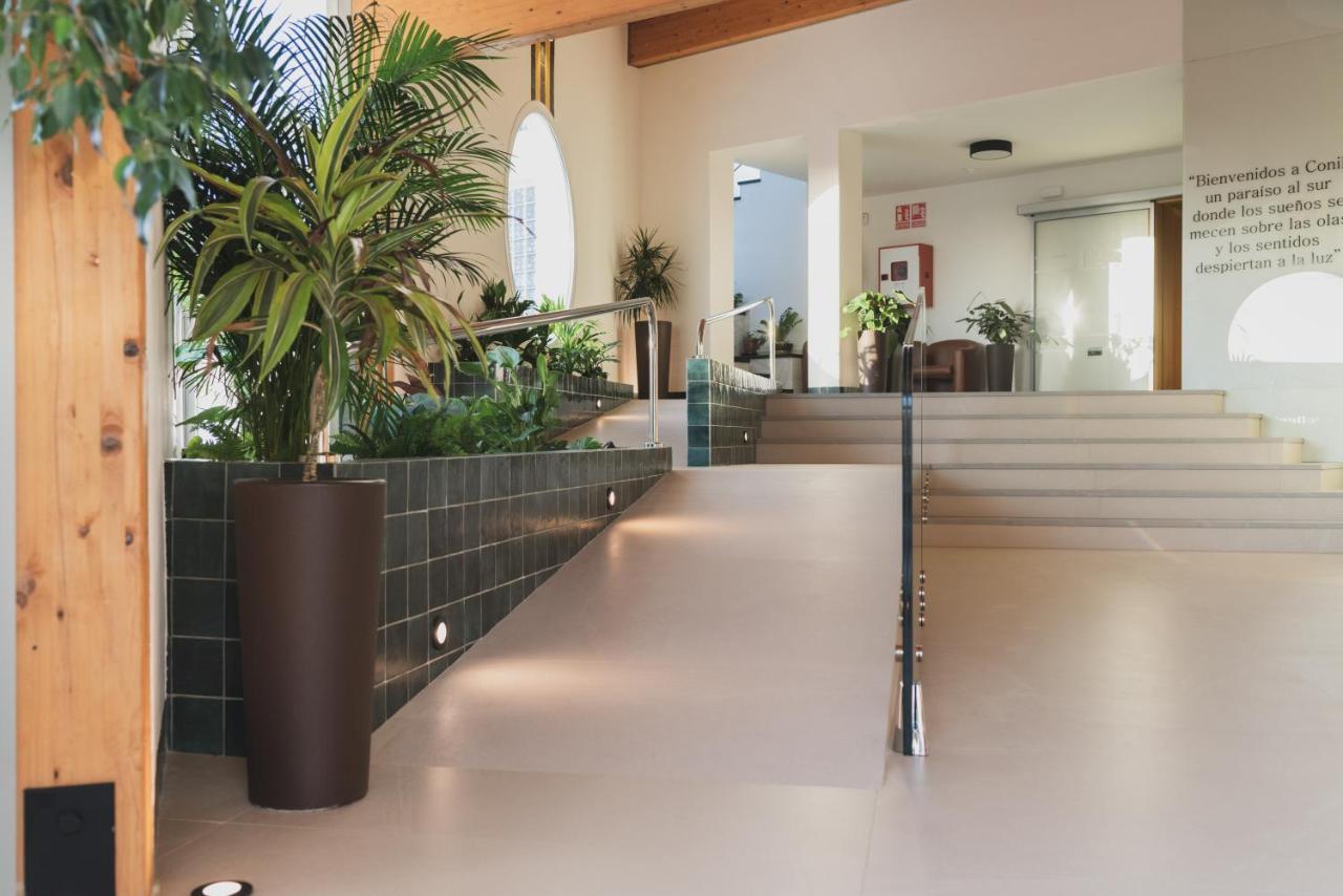 Hotel Pradillo Conil Конил-де-ла-Фронтера Екстериор снимка