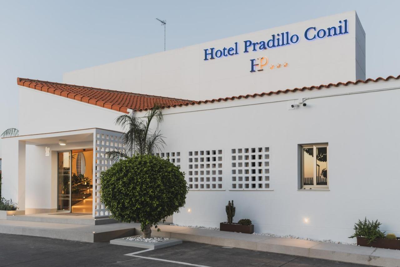 Hotel Pradillo Conil Конил-де-ла-Фронтера Екстериор снимка