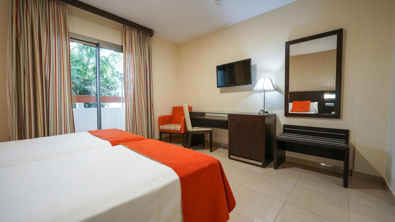 Hotel Pradillo Conil Конил-де-ла-Фронтера Екстериор снимка